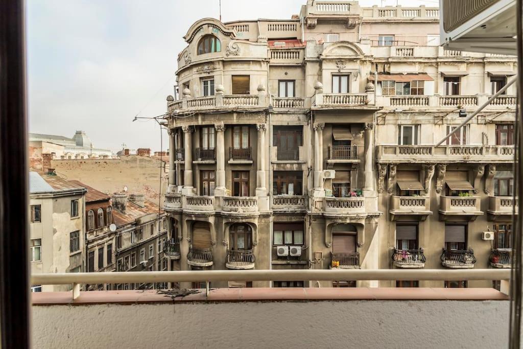 Amazing View Calea Victoriei Old City Bucharest Exterior photo